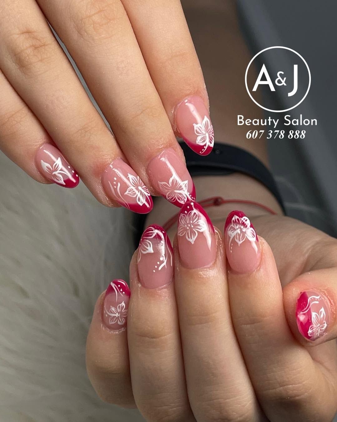 Jennifer Nails Studio feedback