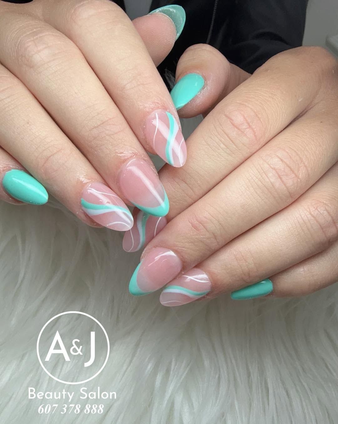 Jennifer Nails Studio feedback
